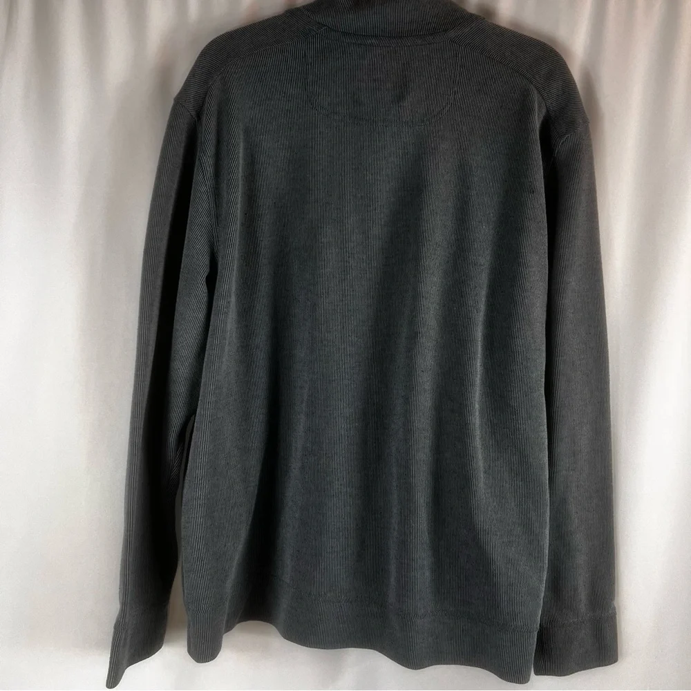 Tommy Bahama Men's Mock Neck 1/4 Snap Pullover. Size:XL  Blue/gray